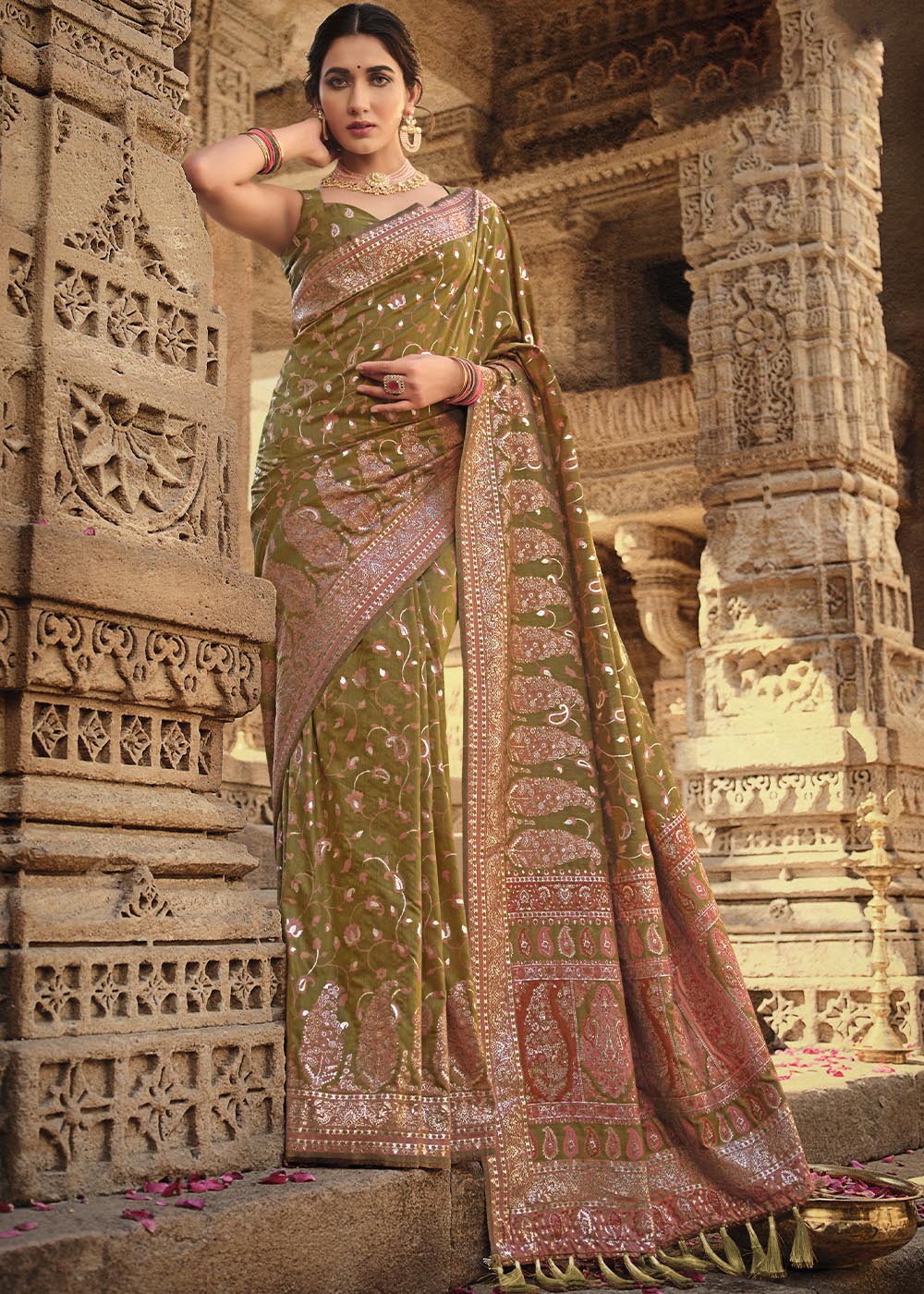 Avocado Green Banarasi Kora Silk Saree with Pashmina Weaving & Zari Border Pallu