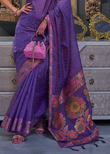 Carica l'immagine nel visualizzatore Galleria,Eminence Purple Handloom Woven Dual Tone Organza Silk Saree with Sequins Work