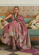 Carica l'immagine nel visualizzatore Galleria,Lilac Purple Woven Satin Tissue Silk Saree
