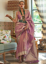 Carica l'immagine nel visualizzatore Galleria,Lilac Purple Woven Satin Tissue Silk Saree
