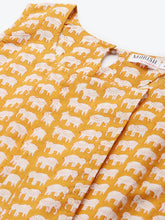 Load image into Gallery viewer, Printed Front Pleated top