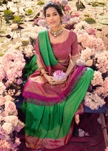 Load image into Gallery viewer, Dark Shamrock Green Woven Kanjivaram Silk Saree With Contrast Border &amp; Pallu