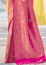 Carica l&#39;immagine nel visualizzatore Galleria,Fuscia Pink Soft Silk Woven Kanjivaram Saree : Special Edition