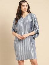 Load image into Gallery viewer, Dolman sleeve fitted midi dress
