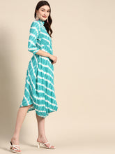Carica l'immagine nel visualizzatore Galleria,Front Cowl Midi Dress