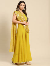 Carica l'immagine nel visualizzatore Galleria,Long flare dress with dupatta drape