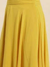 Carica l'immagine nel visualizzatore Galleria,Flared skirt with crop top