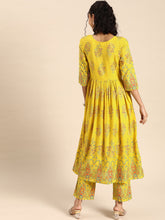 Load image into Gallery viewer, Anghrakha style Kurta with palazzo