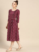 Carica l'immagine nel visualizzatore Galleria,front tucks with flare midi dress
