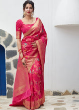 Cargar imagen en el visor de la galería, Magenta Silk Saree with Thread Embroidery work and Golden Zari Border