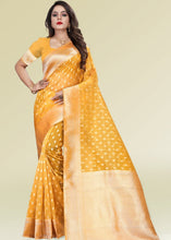 Laden Sie das Bild in den Galerie-Viewer, Mustard Yellow Zari Woven Silk Saree with Tassels on Pallu