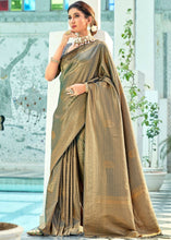 Laden Sie das Bild in den Galerie-Viewer, Seal Grey Woven Kanjivaram Silk Saree