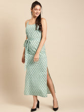 Load image into Gallery viewer, Speghetti Strap long maxi dress with waist tie