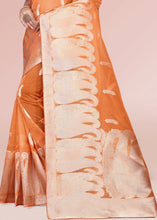 Laden Sie das Bild in den Galerie-Viewer, Rust Orange Zari Woven Silk Saree with Tassels on Pallu