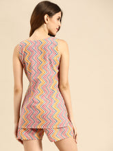 Cargar imagen en el visor de la galería, Kurti with Shorts Set