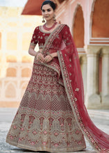 Laden Sie das Bild in den Galerie-Viewer, Maroon Red Velvet Lehenga Choli Having Heavy Embroidery &amp; Hand work: Bridal Edition