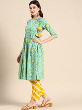 Carica l'immagine nel visualizzatore Galleria,Anghrakha style Kurta with palazzo