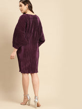 Load image into Gallery viewer, Dolman sleeve fitted midi dress