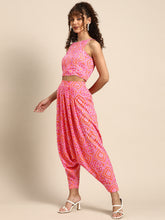 Carica l'immagine nel visualizzatore Galleria,Crop top with Dhoti Pants