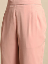 Laden Sie das Bild in den Galerie-Viewer, Jacket with crop top and pants