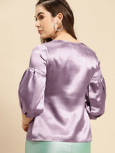 Laden Sie das Bild in den Galerie-Viewer, balloon sleeve top