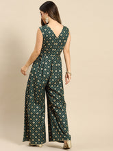 Carica l'immagine nel visualizzatore Galleria,Overlap neck pleated jumpsuit