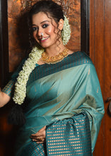 Load image into Gallery viewer, Rama Green Two Tone Zari Woven Banarasi Silk Saree