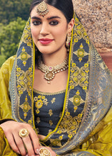 Load image into Gallery viewer, Yellow &amp; Grey Zari Woven Banarasi Silk Saree with Embroidered Blouse