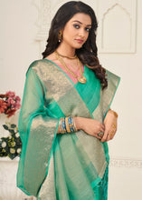 Carica l'immagine nel visualizzatore Galleria,Light Munsell Green Designer Organza Silk Saree with Tassels On Pallu