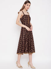 Load image into Gallery viewer, Shoulder strap flared midi dress