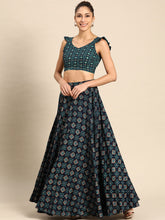 Load image into Gallery viewer, Flared Skirt with Crop Top