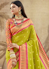 Laden Sie das Bild in den Galerie-Viewer, Avocado Green Woven Paithani Banarasi Silk Saree