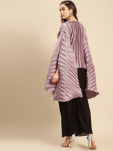 Laden Sie das Bild in den Galerie-Viewer, Pre-pleated kaftan top