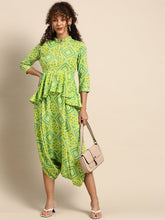 Laden Sie das Bild in den Galerie-Viewer, Peplum Yoke dhoti Jumpsuit