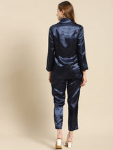 Laden Sie das Bild in den Galerie-Viewer, Blazer with slim pants