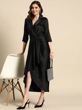 Laden Sie das Bild in den Galerie-Viewer, Shirt Dress with front Drape