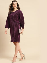 Load image into Gallery viewer, Dolman sleeve fitted midi dress