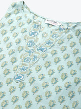 Load image into Gallery viewer, Mini Printed shift dress with big pocket detail