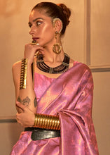 Load image into Gallery viewer, Taffy Pink Two Tone Handloom Weaving Kanjivaram Silk Saree : Top Pick