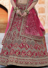 Laden Sie das Bild in den Galerie-Viewer, Cerise Pink Velvet Lehenga Choli Having Heavy Embroidery &amp; Hand work: Bridal Edition