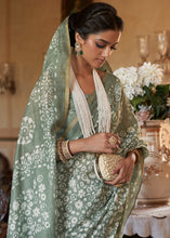 Load image into Gallery viewer, Pistachio Green Floral Printed Linen Saree