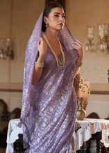 Carica l'immagine nel visualizzatore Galleria,Iris Purple Floral Printed Linen Saree