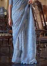 Carica l'immagine nel visualizzatore Galleria,Celestial Blue Floral Printed Linen Saree