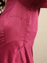 Carica l'immagine nel visualizzatore Galleria,Midi over lap Frill Dress