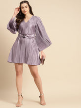 Cargar imagen en el visor de la galería, Flared mini dress with belt