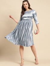 Load image into Gallery viewer, Deep Back pre pleated dress