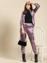 Laden Sie das Bild in den Galerie-Viewer, Bomber jacket with joggers