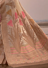 Carica l&#39;immagine nel visualizzatore Galleria,Beige Woven Linen Silk Saree with Floral Motif on Pallu and Border