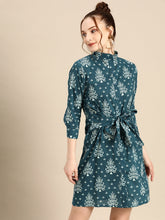 Load image into Gallery viewer, Front tie up shirt dress