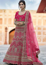 Laden Sie das Bild in den Galerie-Viewer, Cerise Pink Velvet Lehenga Choli Having Heavy Embroidery &amp; Hand work: Bridal Edition